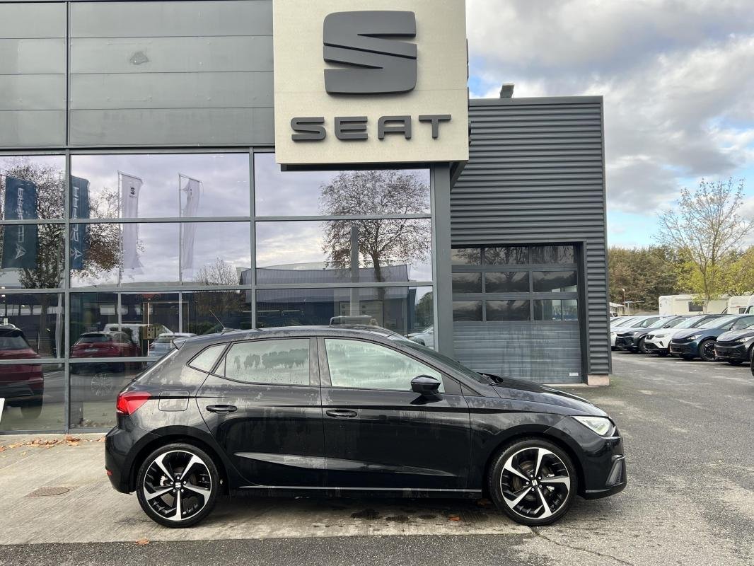 Seat Ibiza - Photo 2