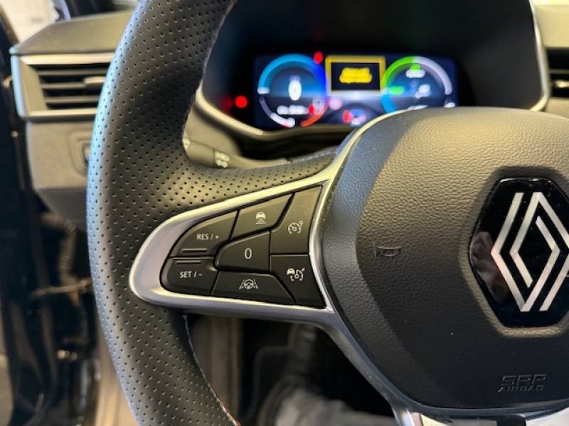 Renault Clio - Photo 18