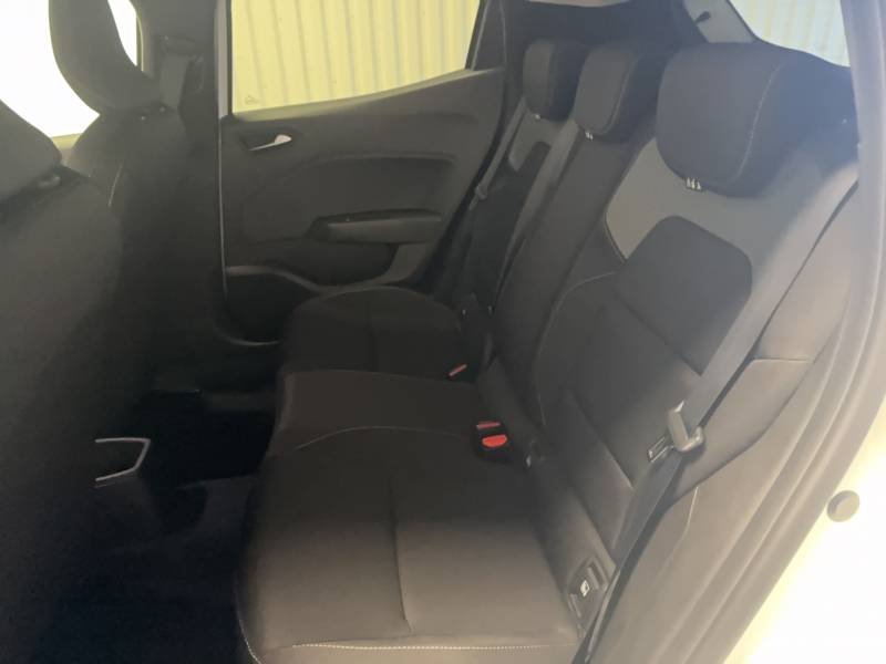 Mitsubishi Colt - Photo 10