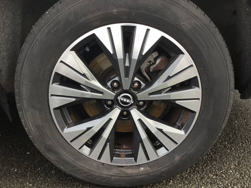 Nissan X-Trail - Photo 12