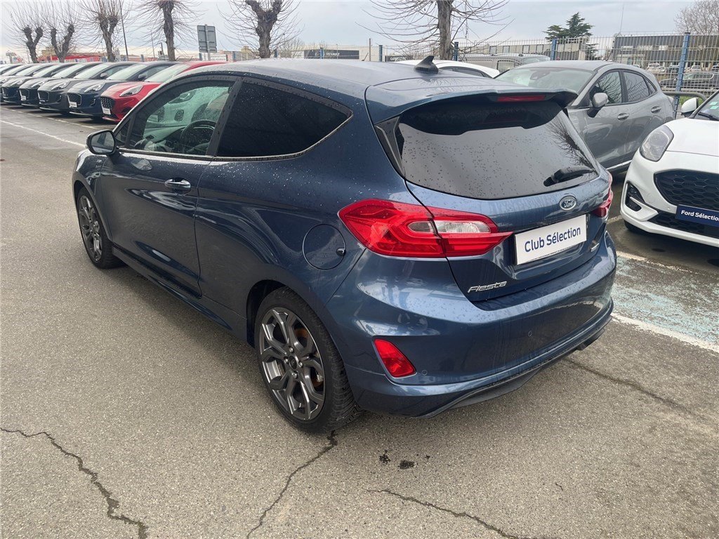 Ford Fiesta - Photo 8