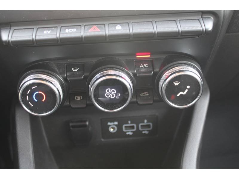 Renault Clio - Photo 30