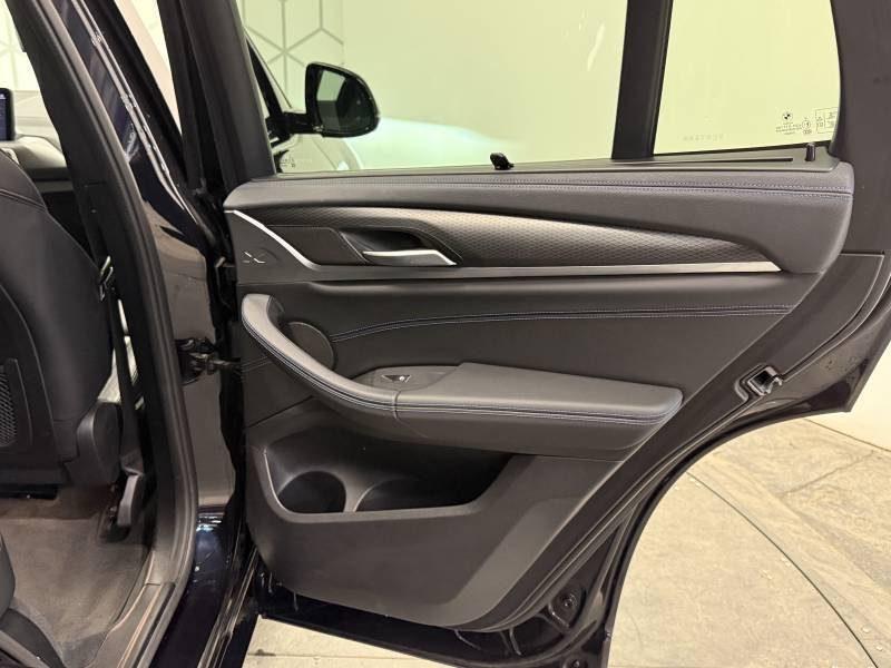 BMW X3 - Photo 21