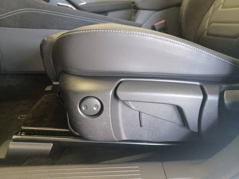 Nissan Qashqai - Photo 11