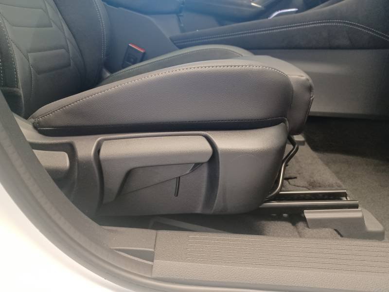 Nissan Qashqai - Photo 15