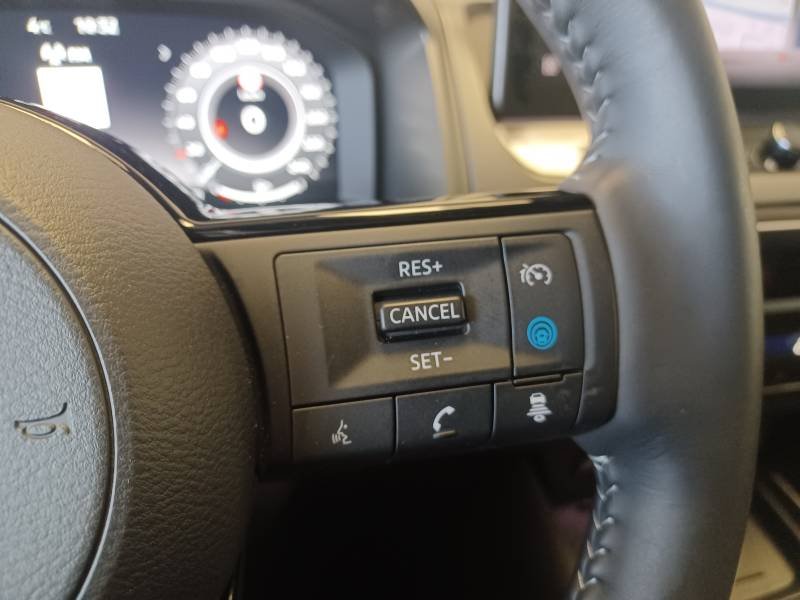 Nissan Qashqai - Photo 30