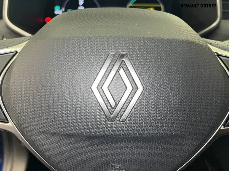 Renault Clio - Photo 24