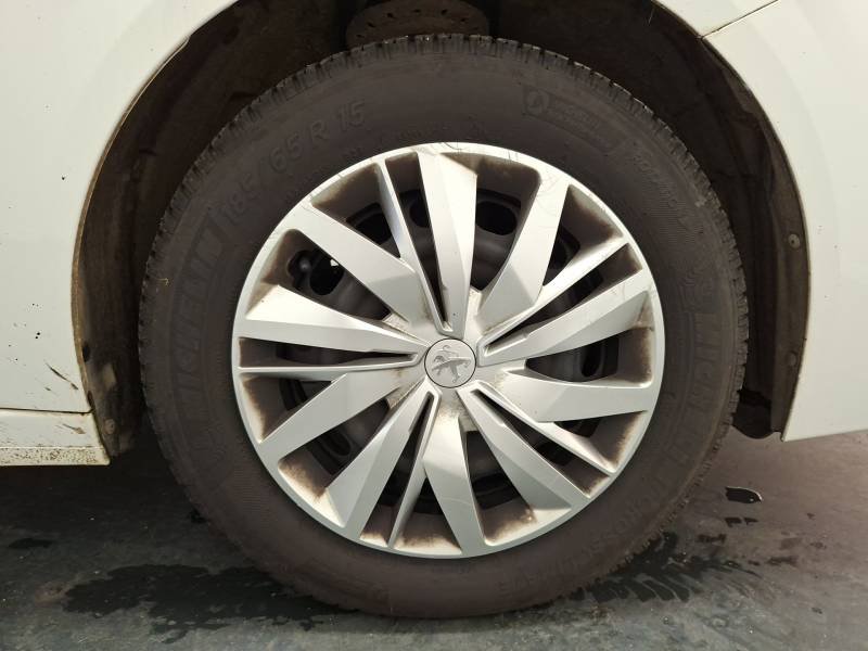 Peugeot 208 affaire - Photo 30