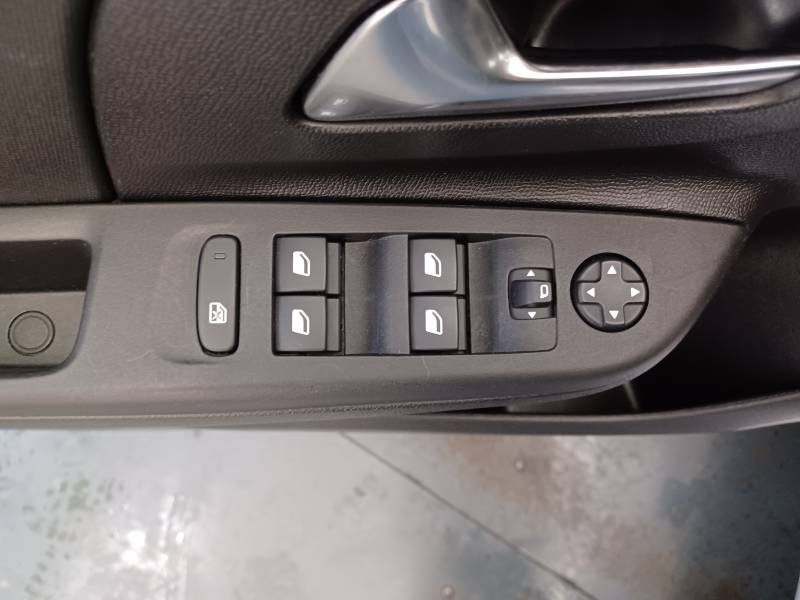 Opel Corsa - Photo 30