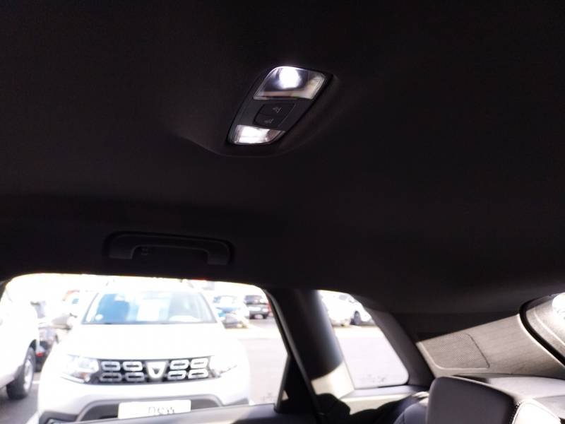 Audi Q3 - Photo 28