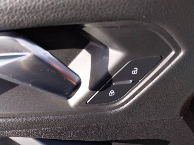 Audi Q3 - Photo 30
