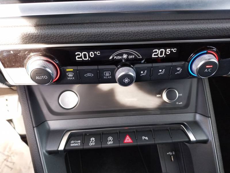 Audi Q3 - Photo 43