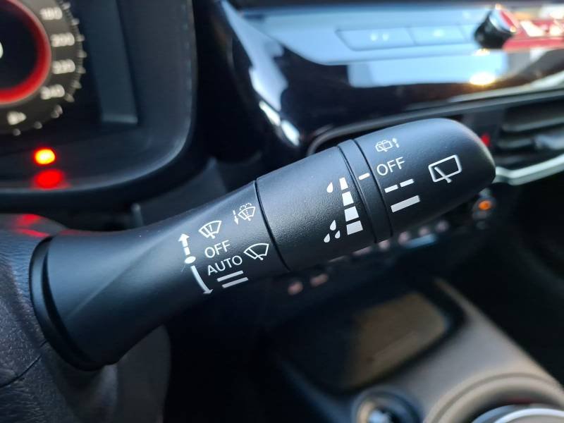 Nissan Juke - Photo 24