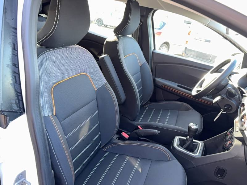 Dacia Sandero - Photo 12