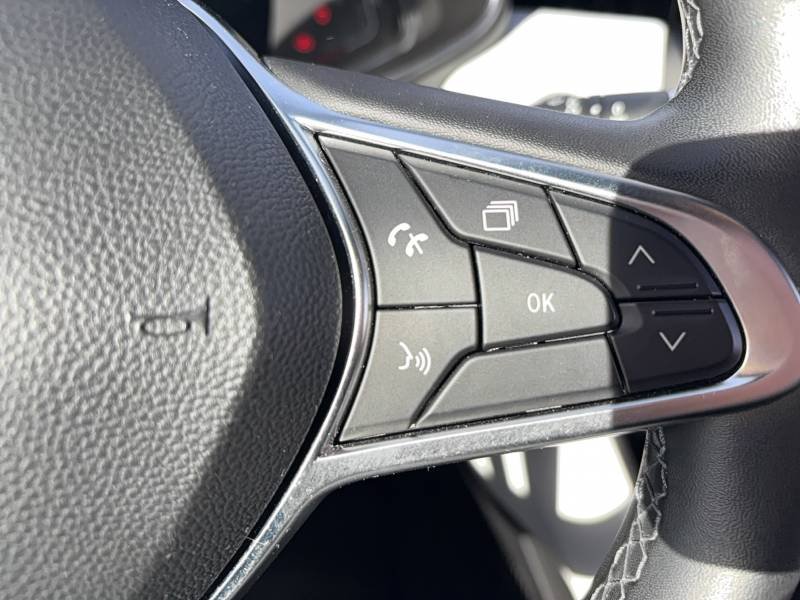Renault Clio - Photo 18