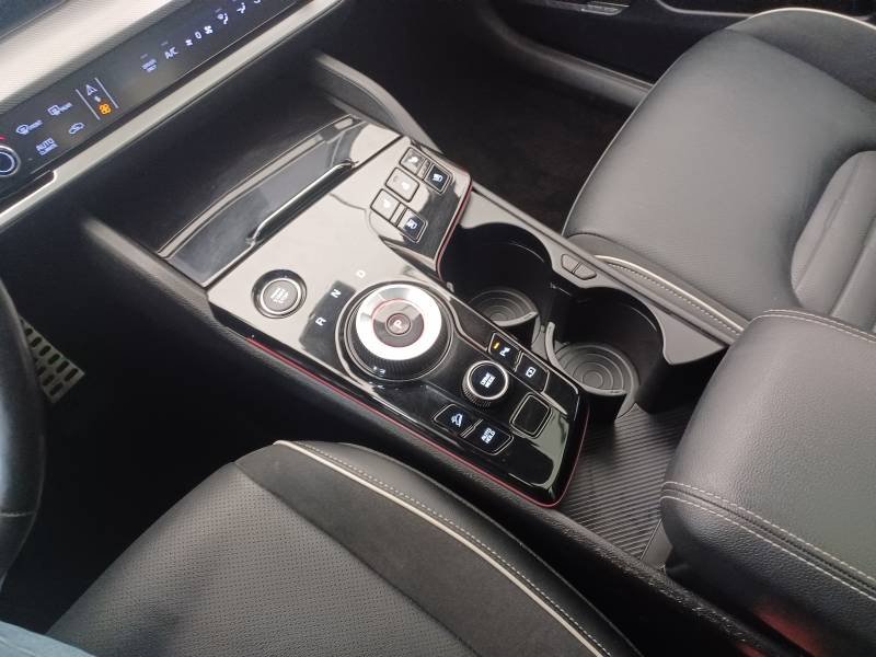Kia Sportage - Photo 23