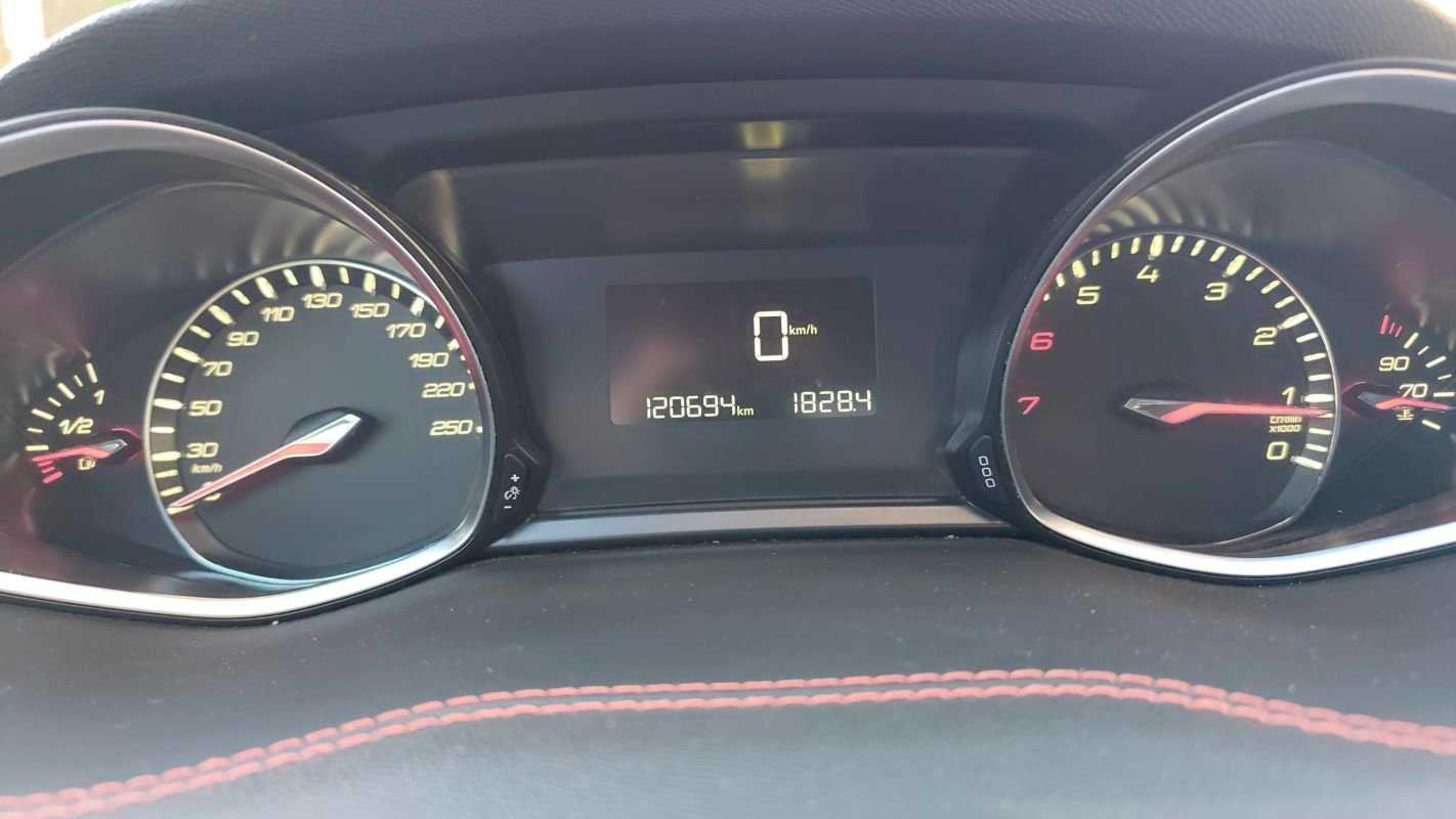 Peugeot 308 - Photo 12