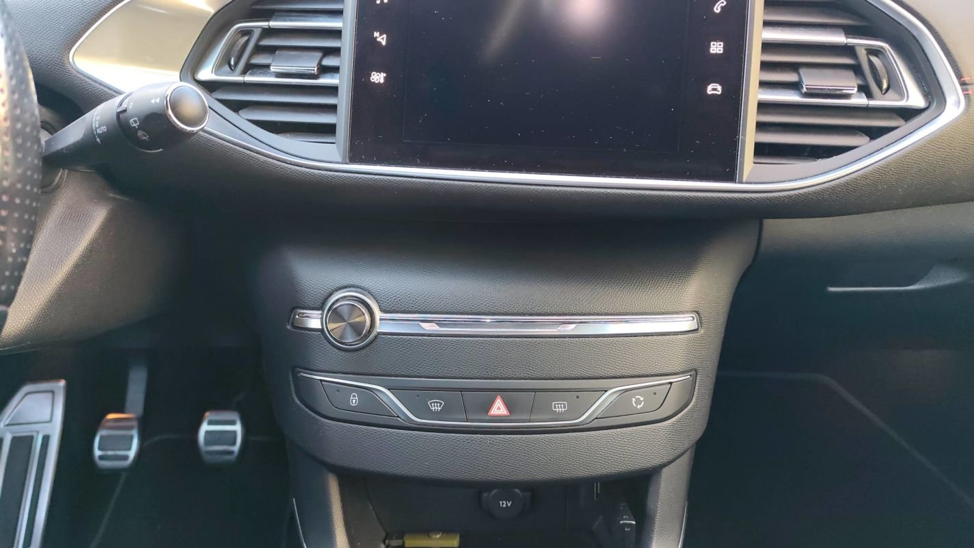 Peugeot 308 - Photo 13