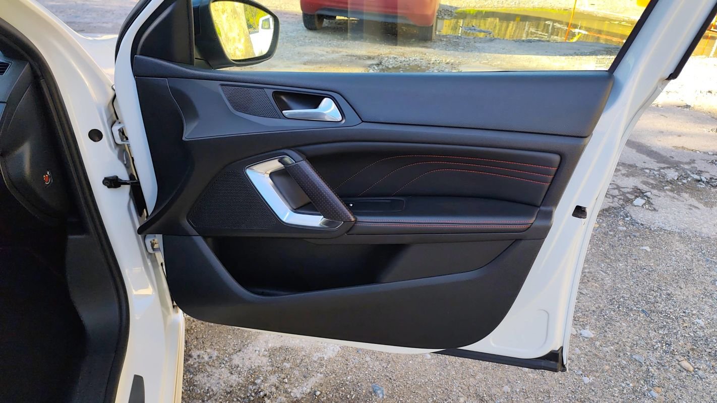 Peugeot 308 - Photo 22