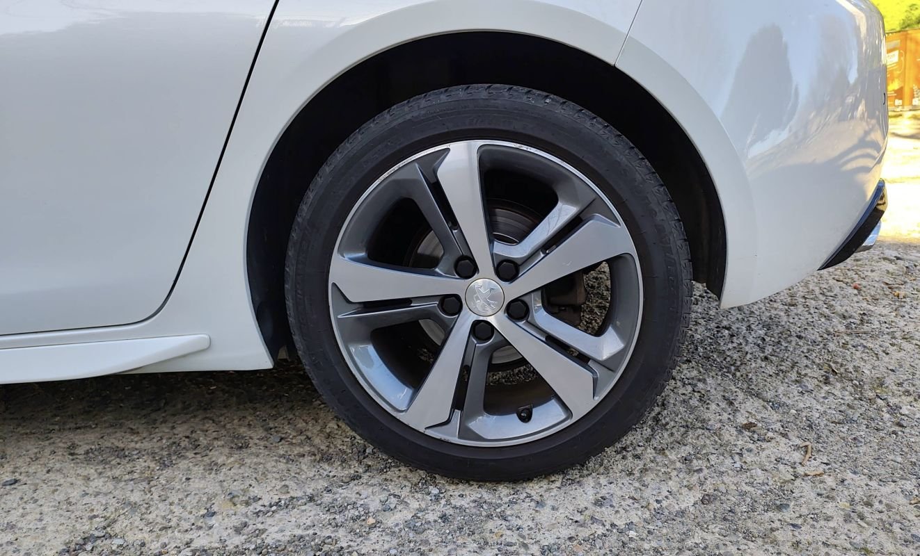 Peugeot 308 - Photo 28