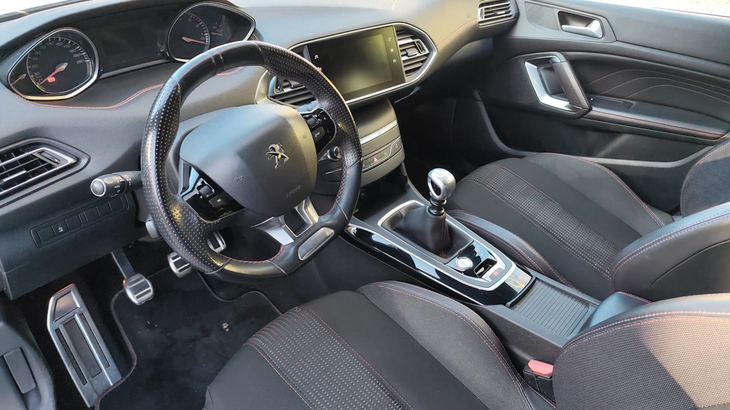 Peugeot 308 - Photo 8