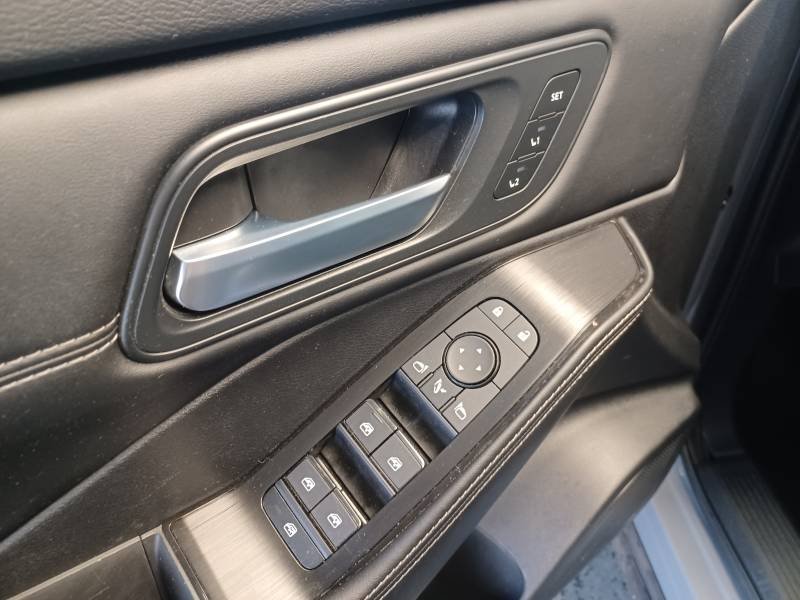 Nissan X-Trail - Photo 12