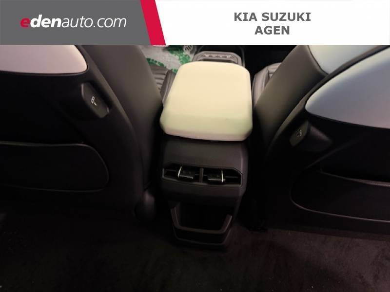 Kia EV4 - Photo 28