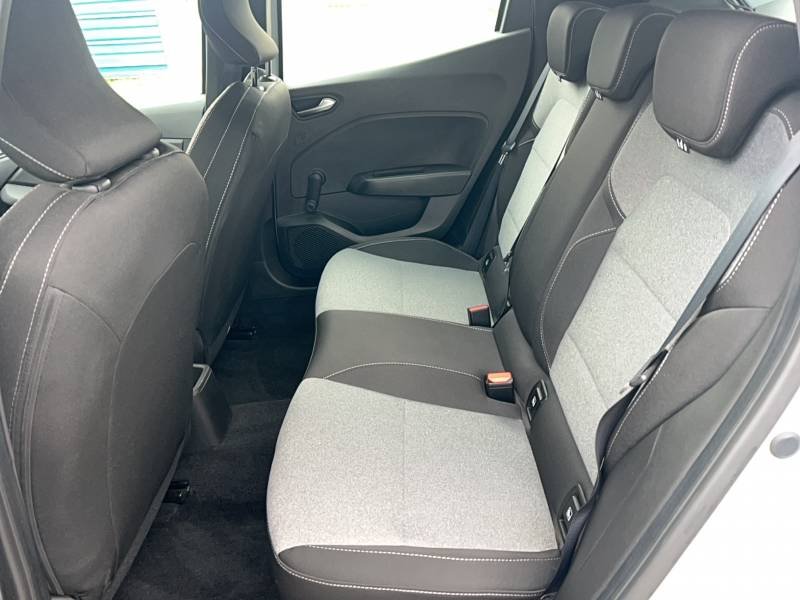 Renault Clio - Photo 20