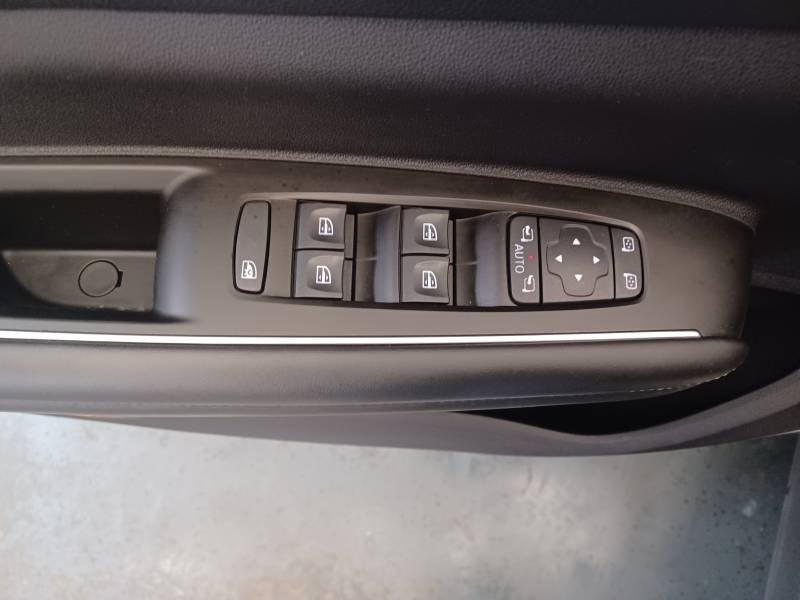 Renault Koleos - Photo 32
