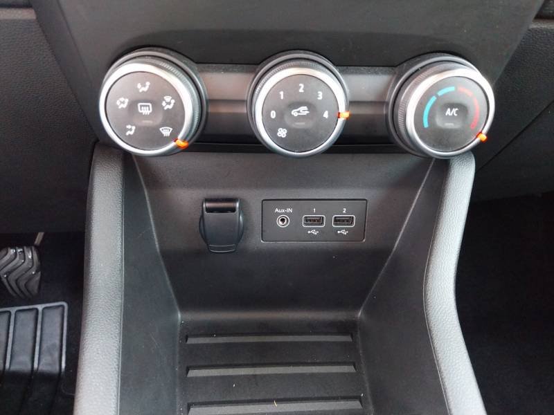 Renault Clio - Photo 32