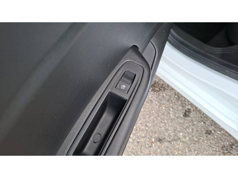 Renault Clio - Photo 26