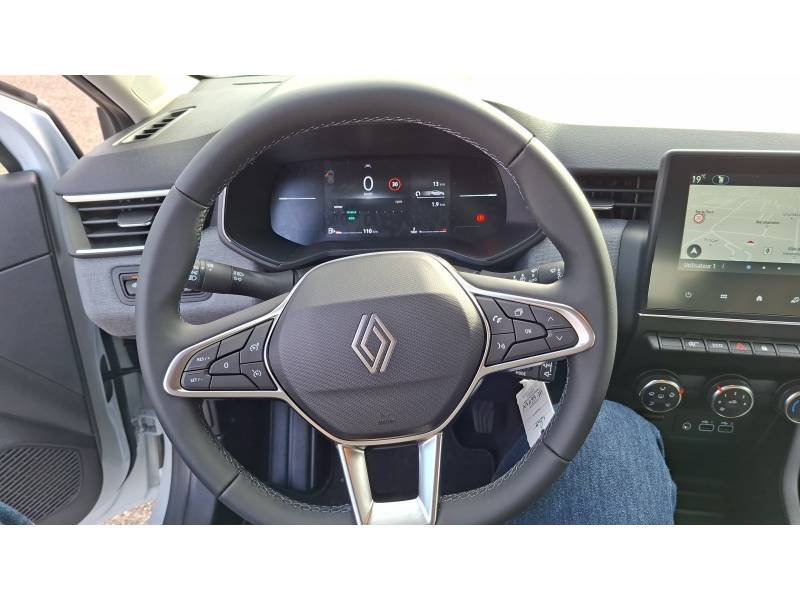 Renault Clio - Photo 18