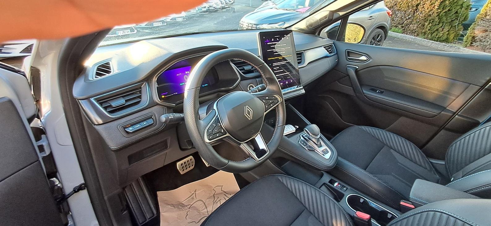 Renault Symbioz - Photo 12