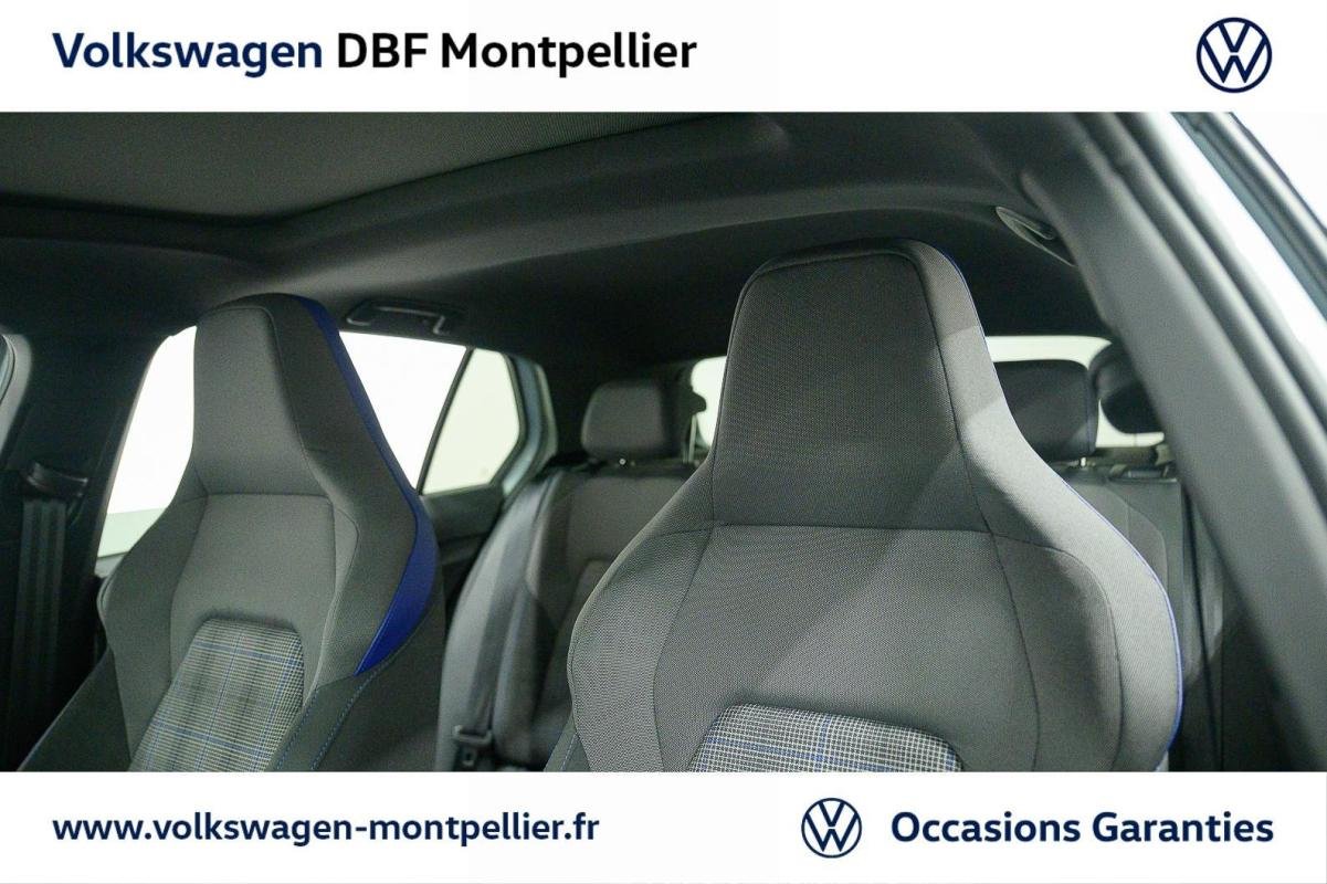 Volkswagen Golf - Photo 11