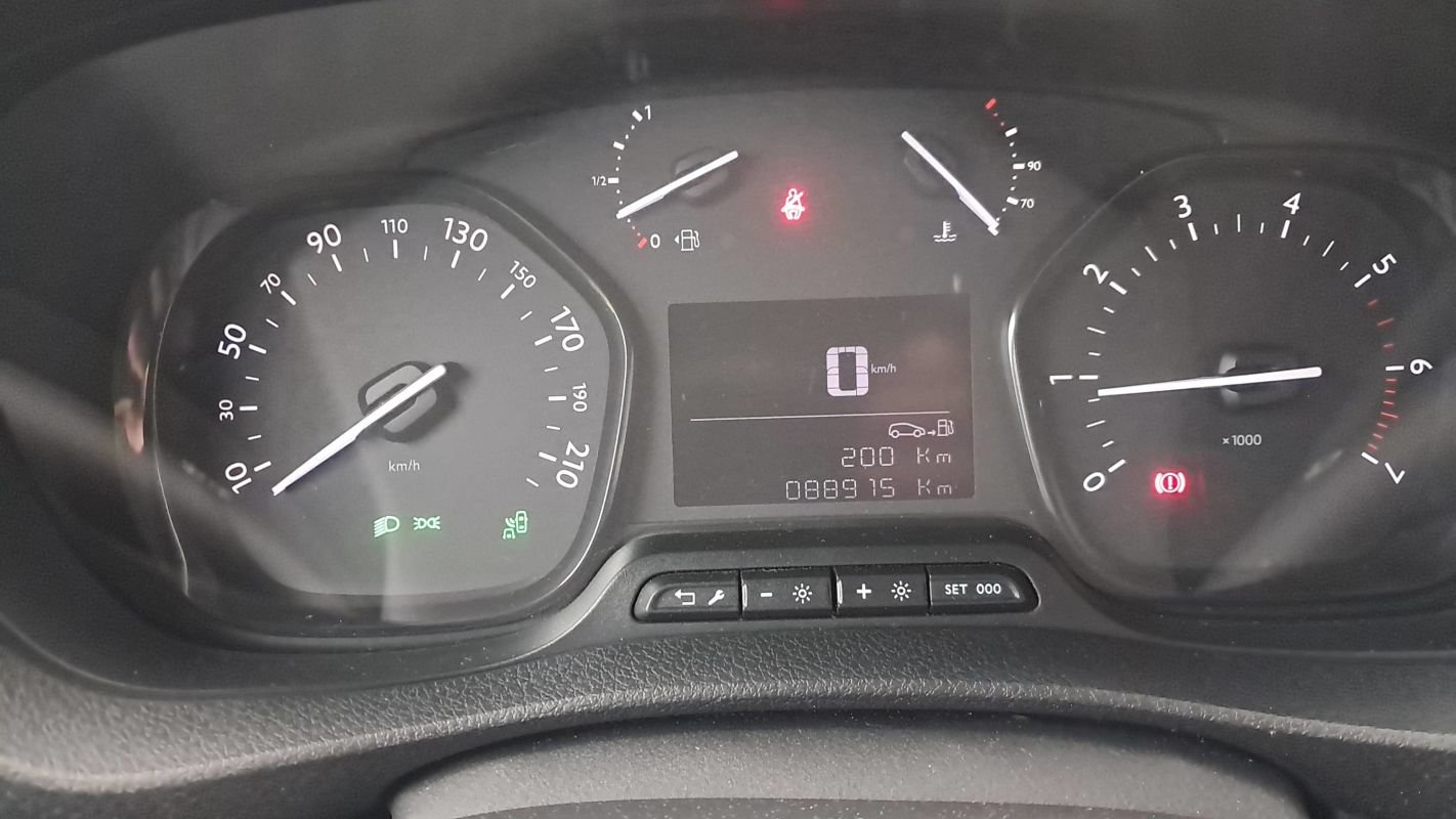 Citroën Jumpy - Photo 12