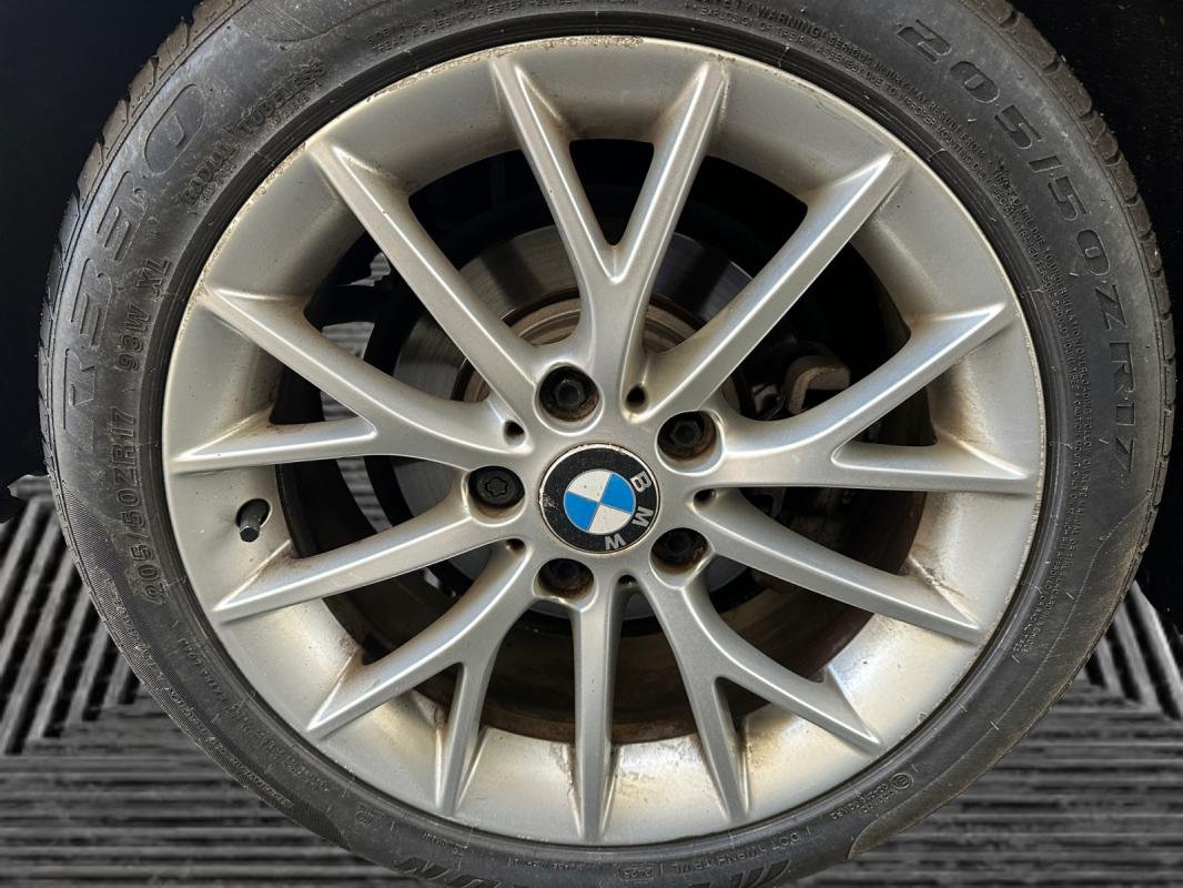 BMW Série 1 - Photo 18