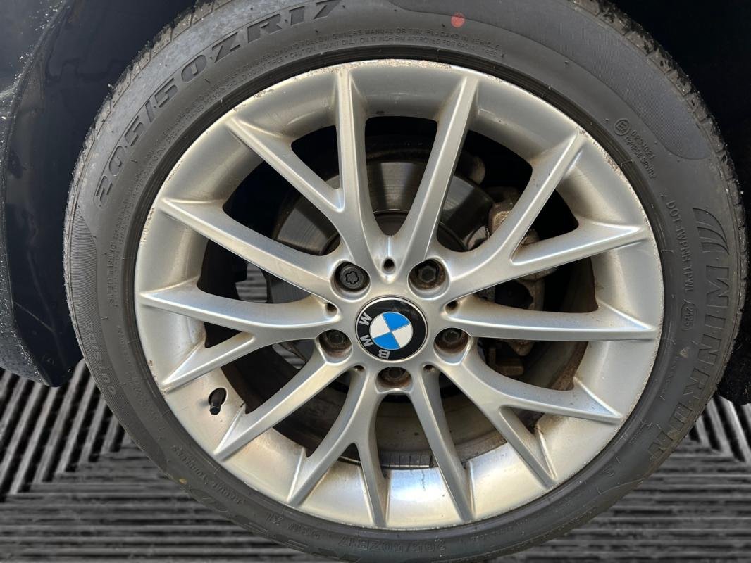 BMW Série 1 - Photo 20