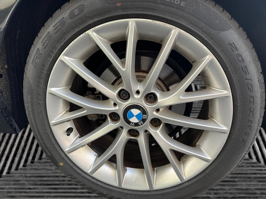 BMW Série 1 - Photo 21