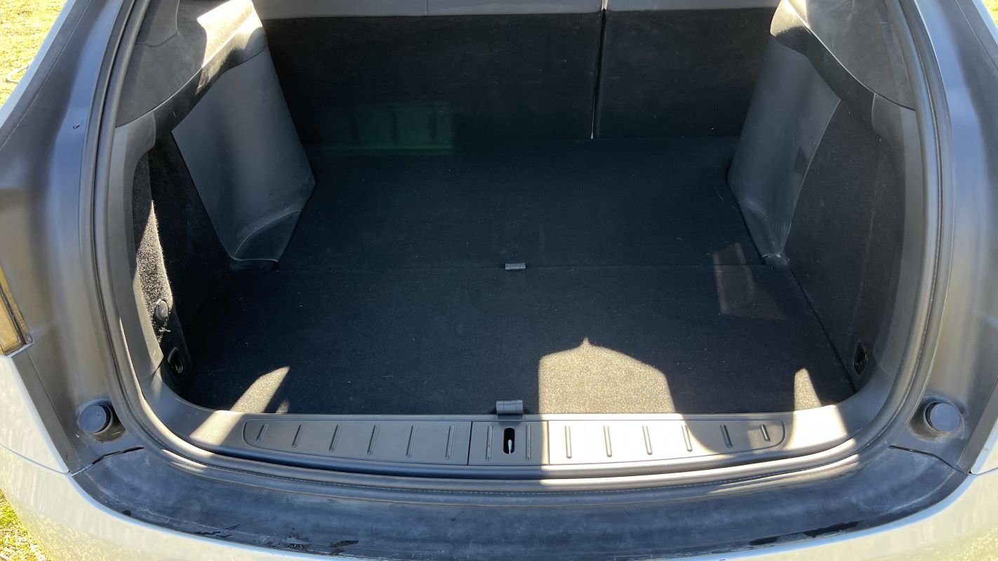 Tesla Model X - Photo 14