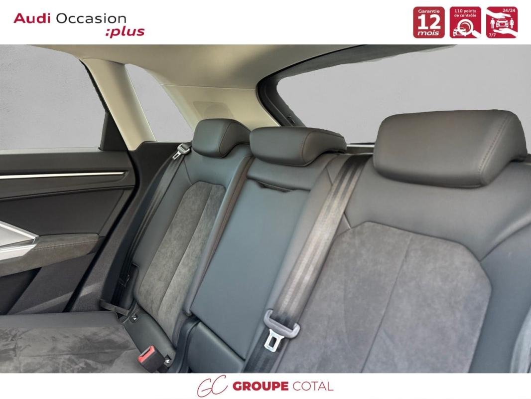 Audi Q3 - Photo 12