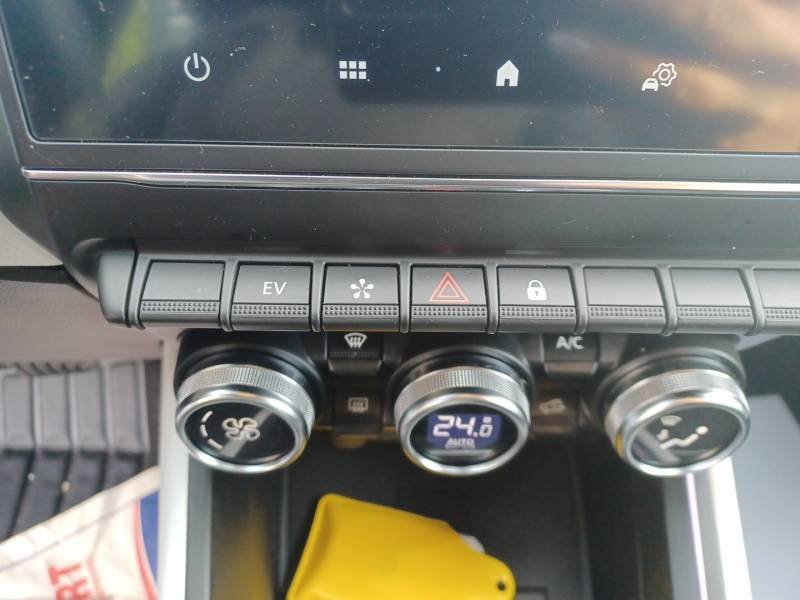 Renault Clio - Photo 31