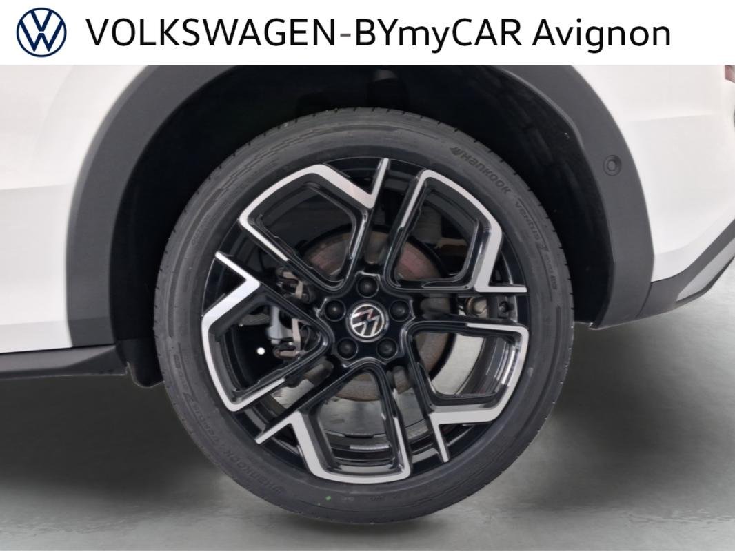 Volkswagen T-Roc - Photo 18