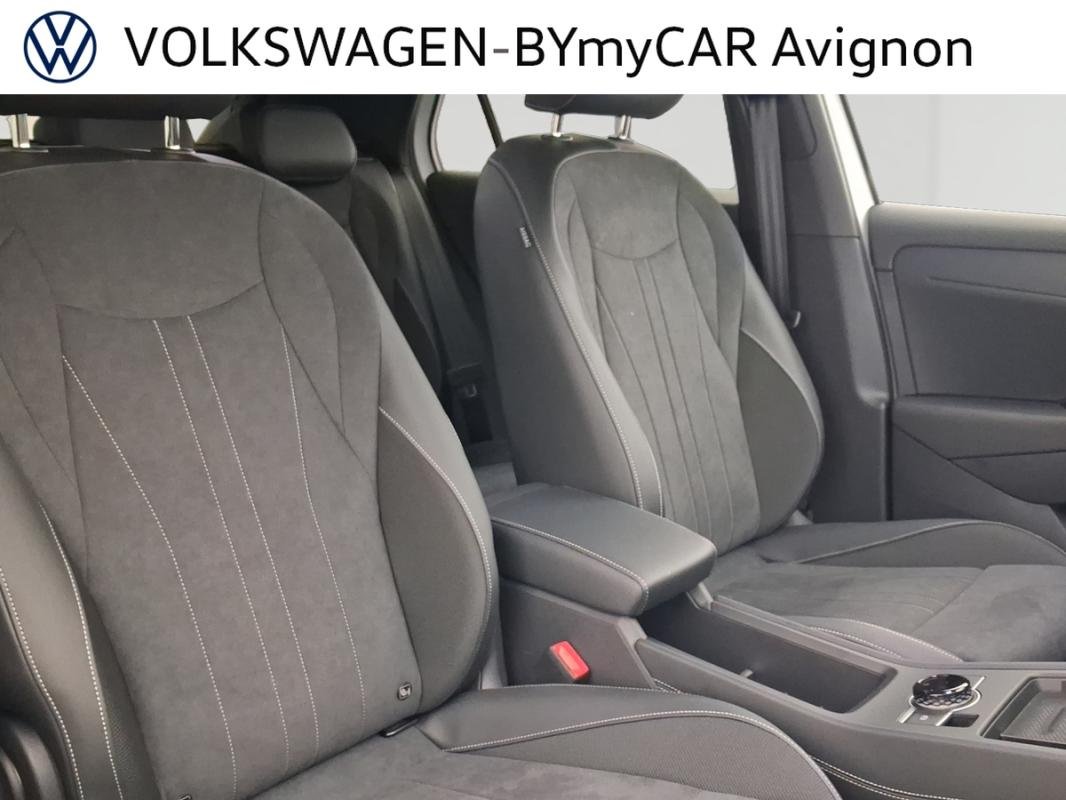 Volkswagen T-Roc - Photo 27