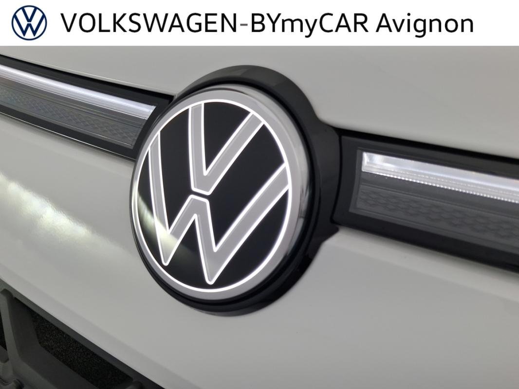 Volkswagen T-Roc - Photo 36