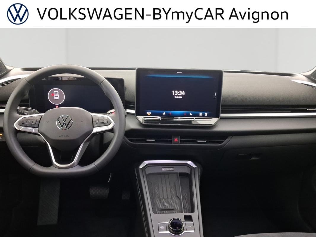 Volkswagen T-Roc - Photo 10