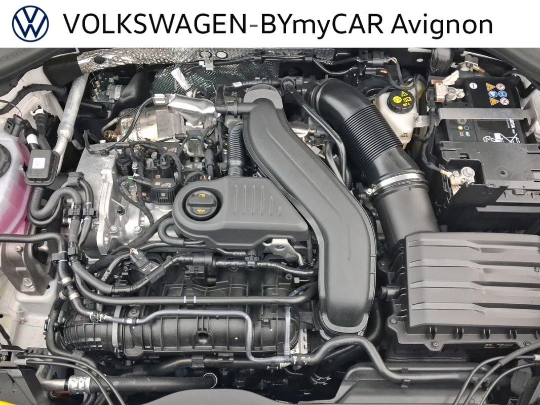 Volkswagen T-Roc - Photo 16