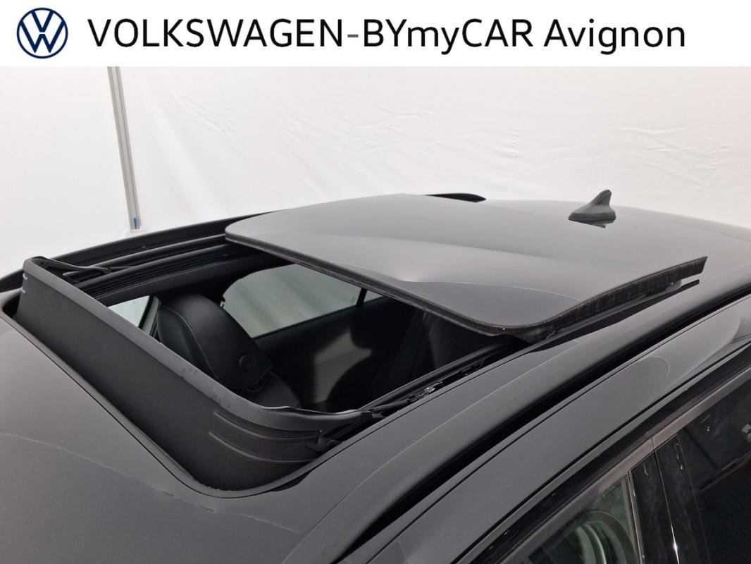 Volkswagen T-Roc - Photo 22