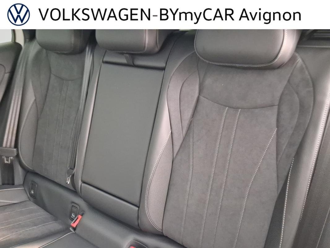 Volkswagen T-Roc - Photo 25