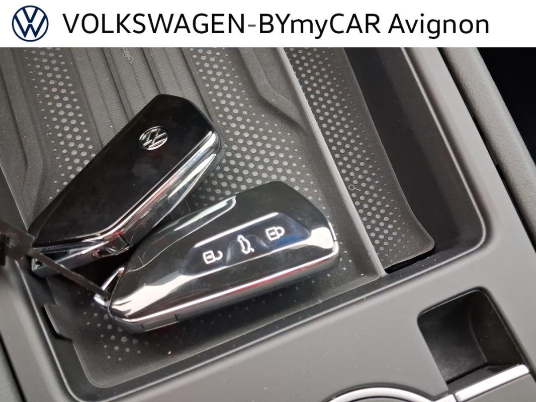 Volkswagen T-Roc - Photo 35