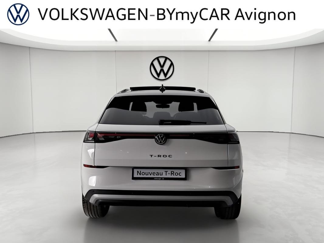 Volkswagen T-Roc - Photo 4
